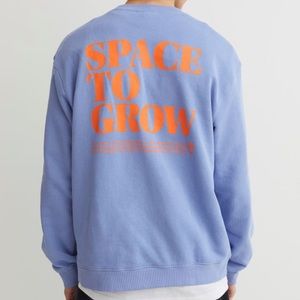 SPACE TO GROW oversized sweatshirt